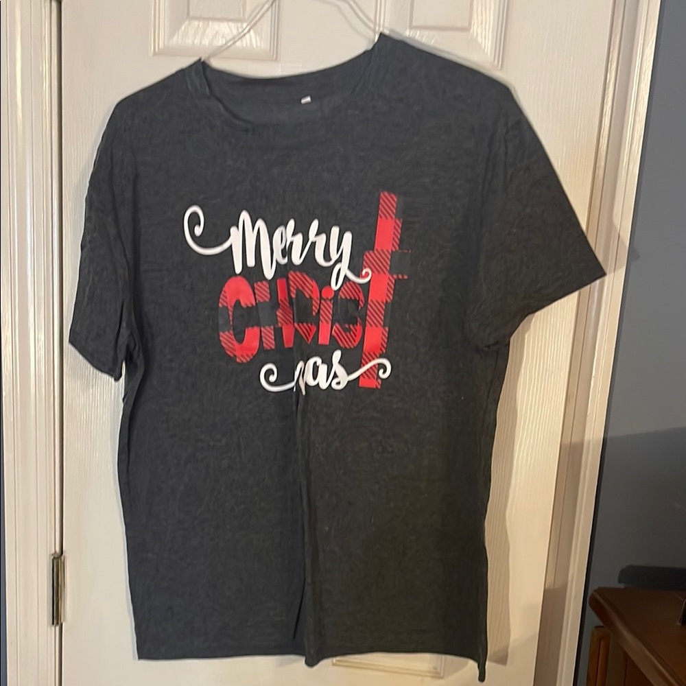 Gray and Red Short Sleeve Tee with Merry Christmas Design